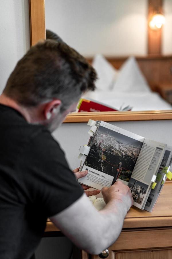 Hotel Wochtla Buam ブルーニコ エクステリア 写真